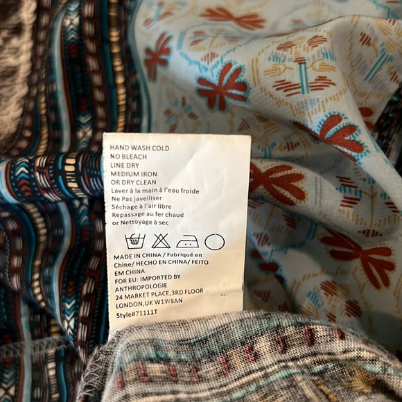 Anthropologie Tiny Devas Sequin Popover Tunic Blouse size medium - Picture 6 of 6